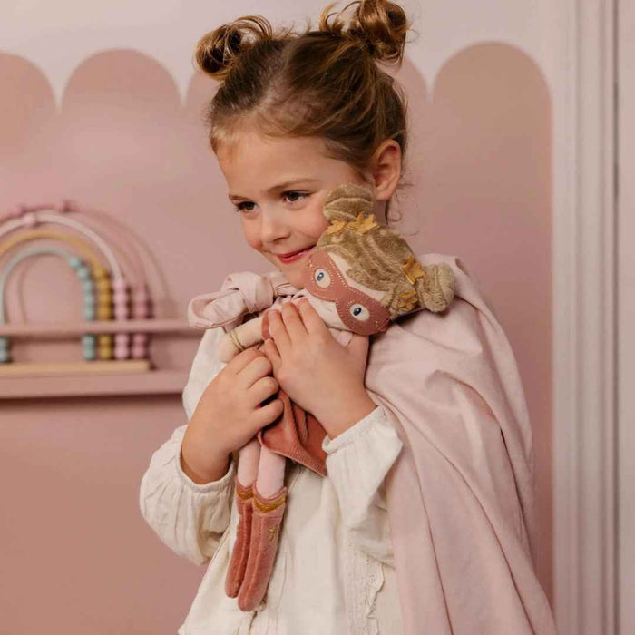 Little Dutch® Punčka Superhero Rosa (35 cm) Little Dutch
