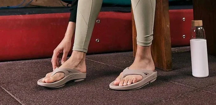 OOFOS | OOriginal | Recovery Slides | Unisex | Beige