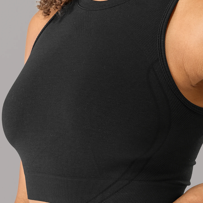 Alphalete - Stratus Crop Tank - Black