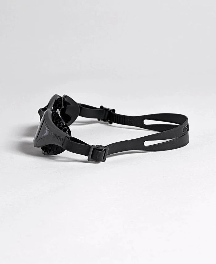 Arena | Air Bold Swipe | Smoke / Black