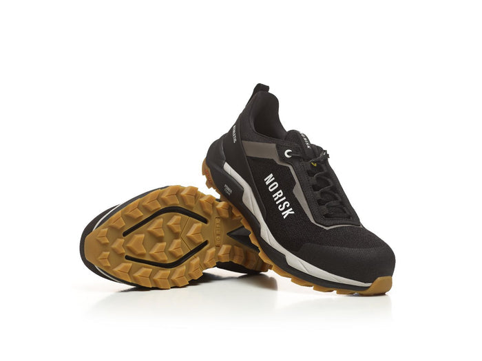 Athletic Low Black
