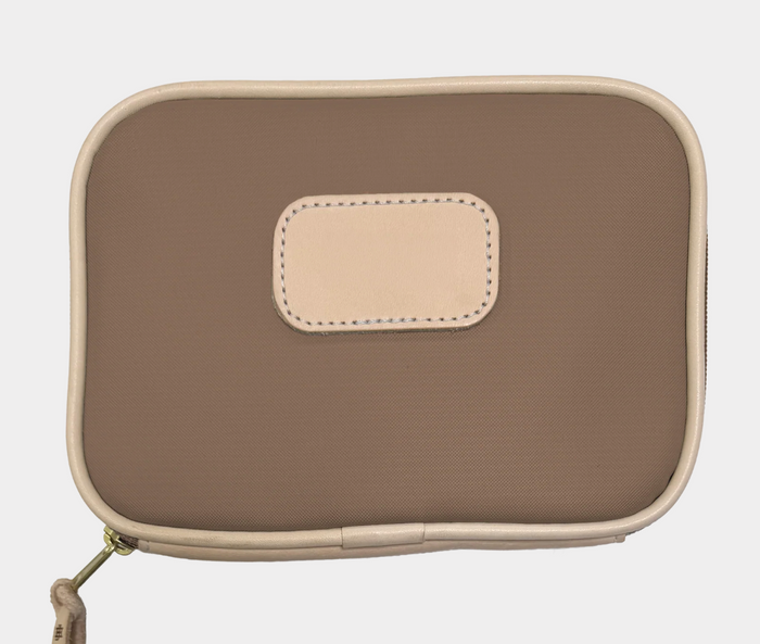 Saddle