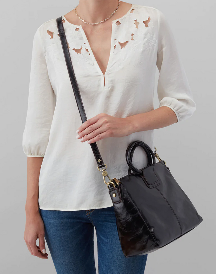 Black Medium Sheila