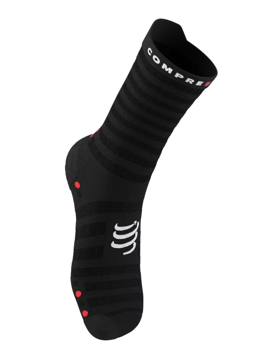 Compressport | Pro Racing Socks V4 | Ultralight | Run High | Black / Red