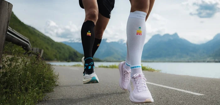Compressport | R2 Compressie Tube Oxygen | IRONMAN 2026 | White