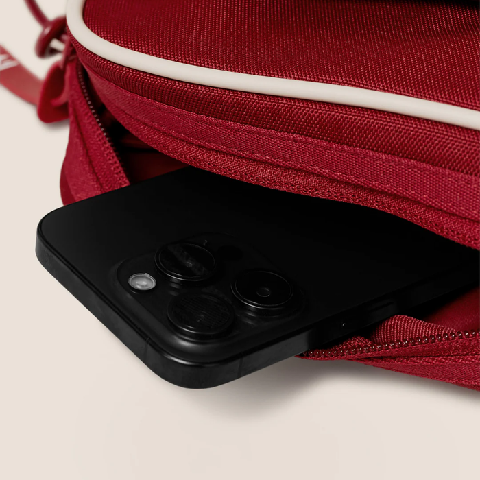 GS - Everyday Camera Bag - Athletic Burgundy