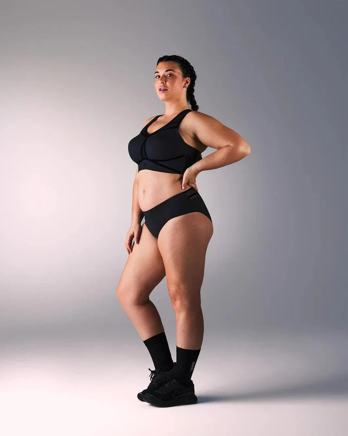 HASTKO | Sports Bra | N°39 | True Black