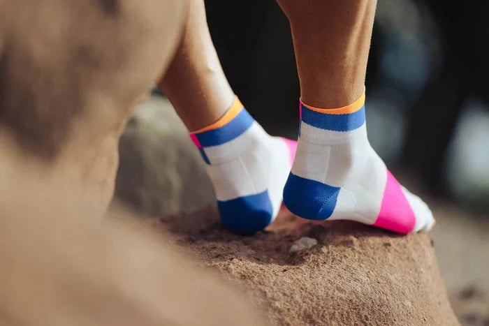 Incylence | Ultralight Spirals Short | Blue / Pink