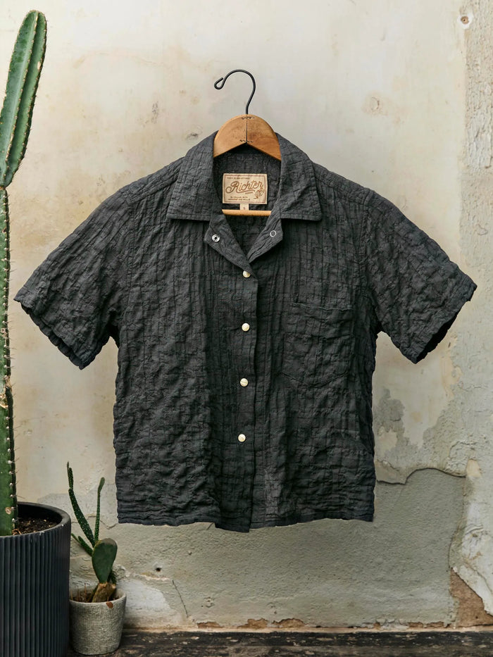 i+w x richter goods dobby woven pearl snap front
