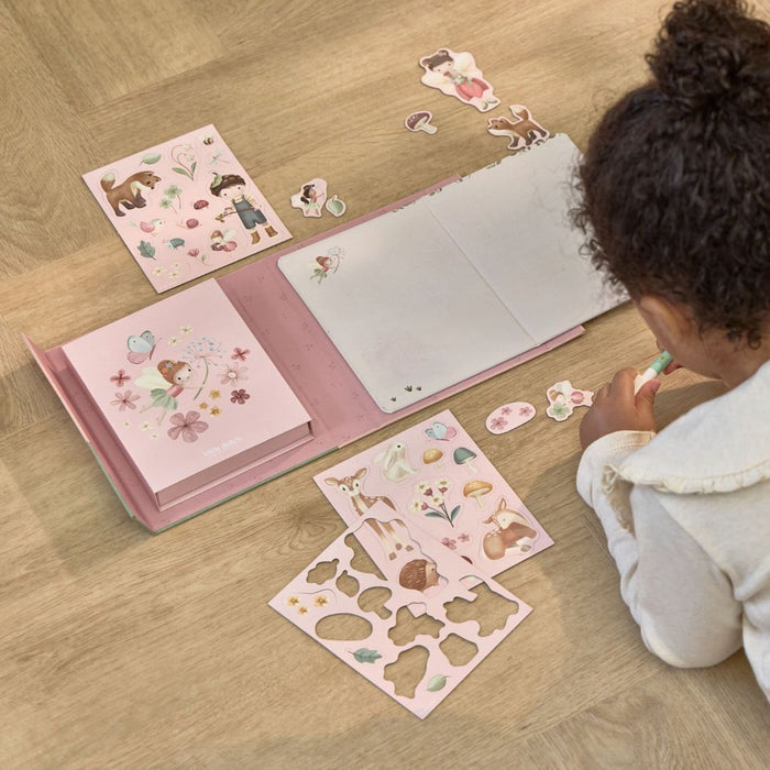 Little Dutch® Magnetic Activity Book Rosa Fairy Garden – slika 6