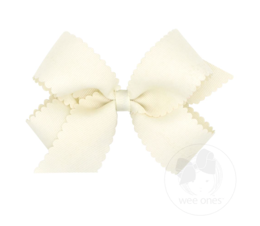 Medium Scallop Bow- ANTIQUE WHITE