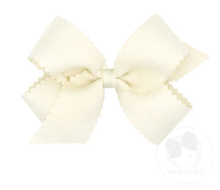 Medium Scallop Bow- Ivory