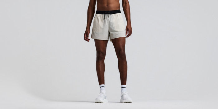 Men's Vento™ 5" Run Short - Champagne