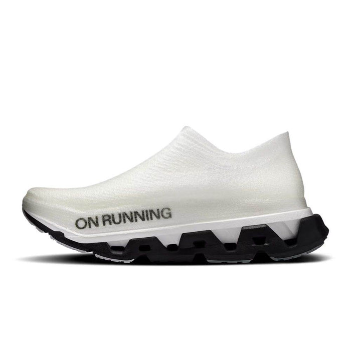 ON | Cloudmonster 3 Hyper Lightspray | Unisex | Black / Apollo