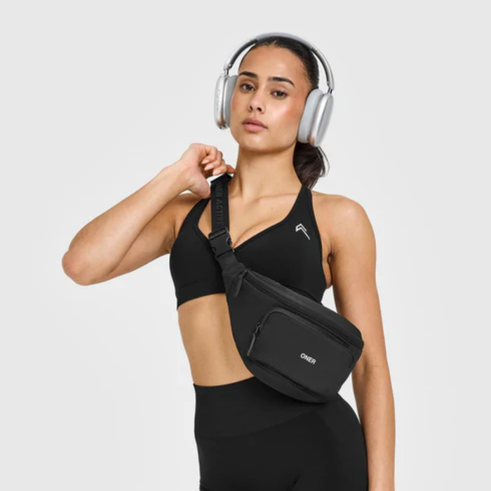 Oner Active - EffortlessLift Seamless Racer Back Sports Bra with White Logo | Black