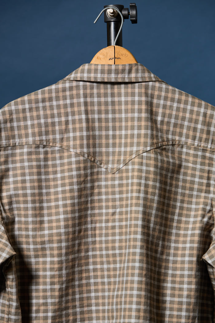 Papa Richter in Woven Plaid