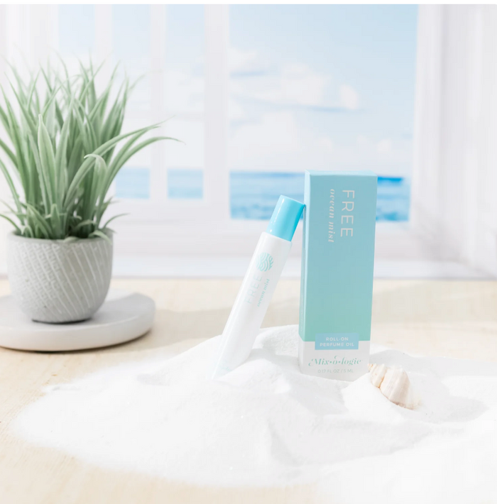 Parfum Spray 8 ML - Free