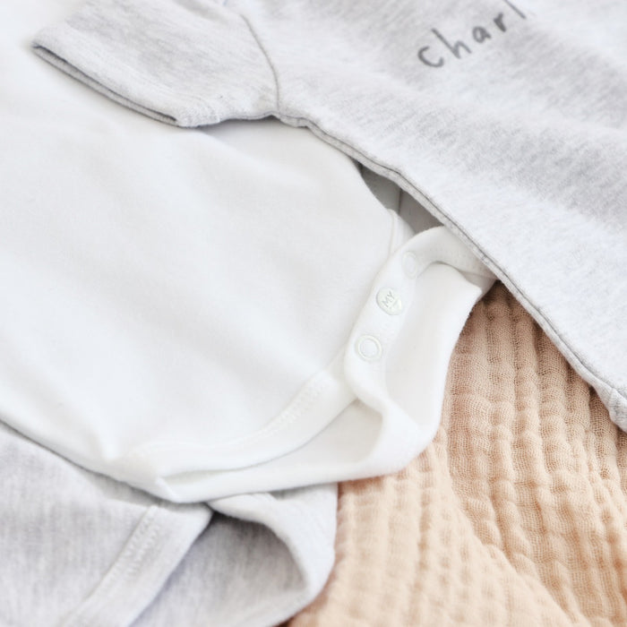 Personalised 3-Pack Born to be Loved Bodysuits