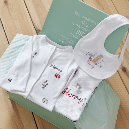 Personalised Heritage London Baby Gift Set