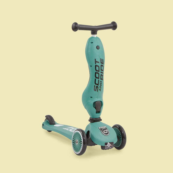 Personalised Scoot and Ride Green Highway Kick 1 Scooter & Helmet Gift Set
