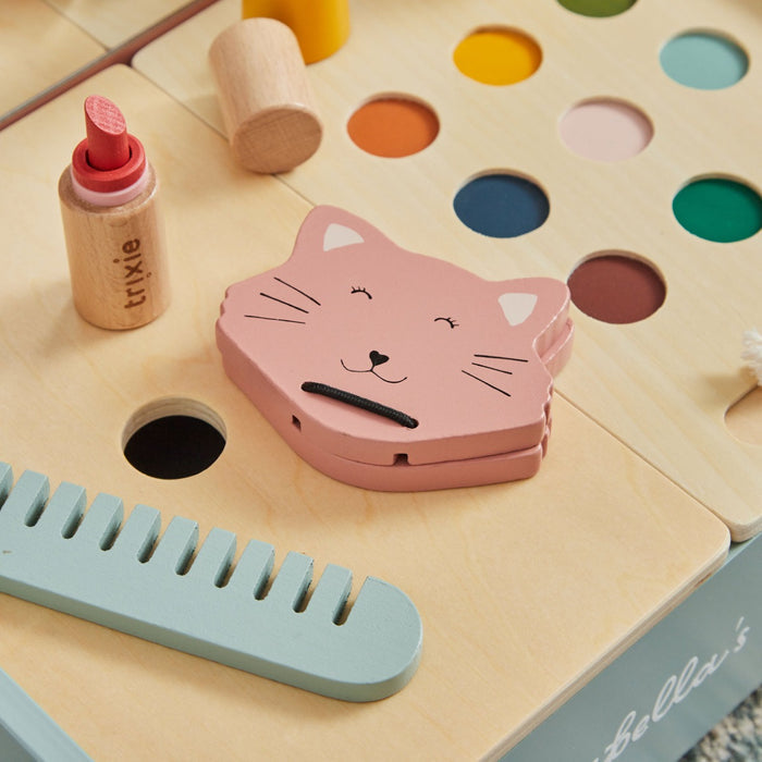 Personalised Trixie Cat Tabletop Vanity Mirror