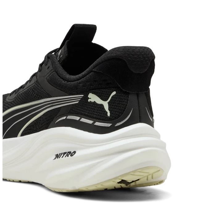 Puma | Magnify Nitro 3 | Heren | Black / Apple