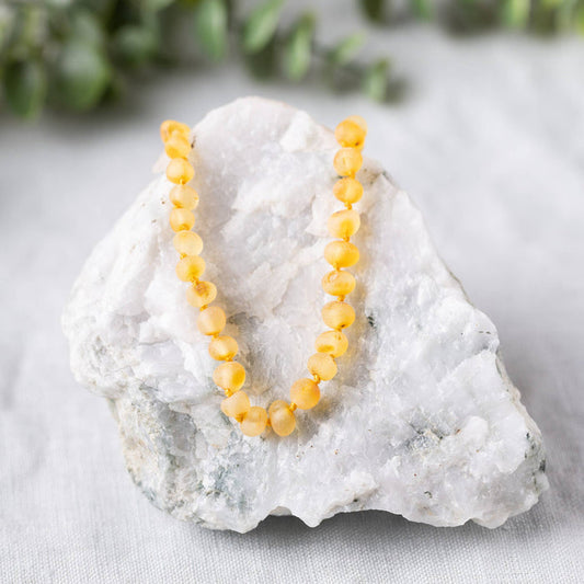 R.B. Amber Jewelry - Raw Honey Baltic Amber Necklace: Standard Hang Tag / 14-15 inches