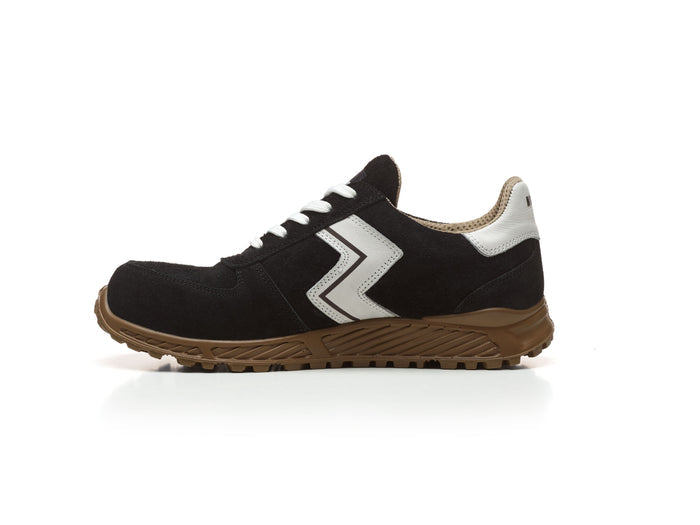 SNKR Street Black