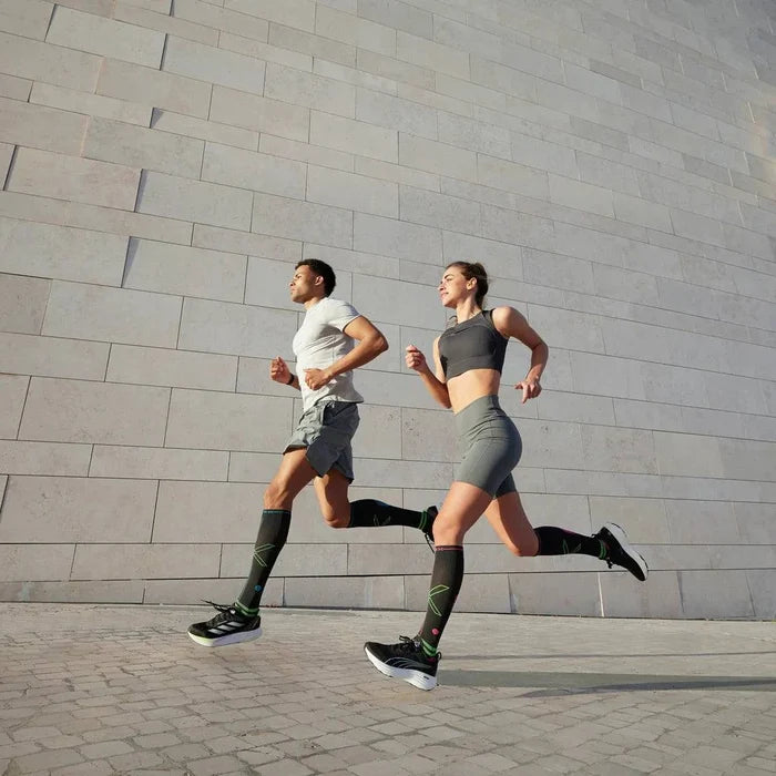 STOX | Running Compression Socks | Dames | Charcoal / Fuchsia