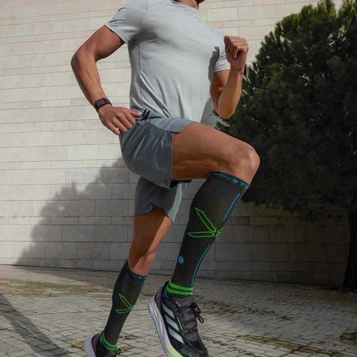 STOX | Running Compression Socks | Heren | Charcoal / Bright Blue