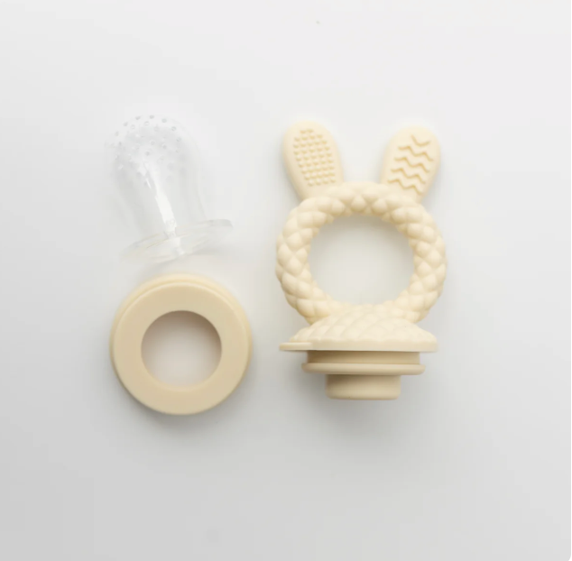 The Nourishing Nibbler Bunny Feeder - Petal Pink