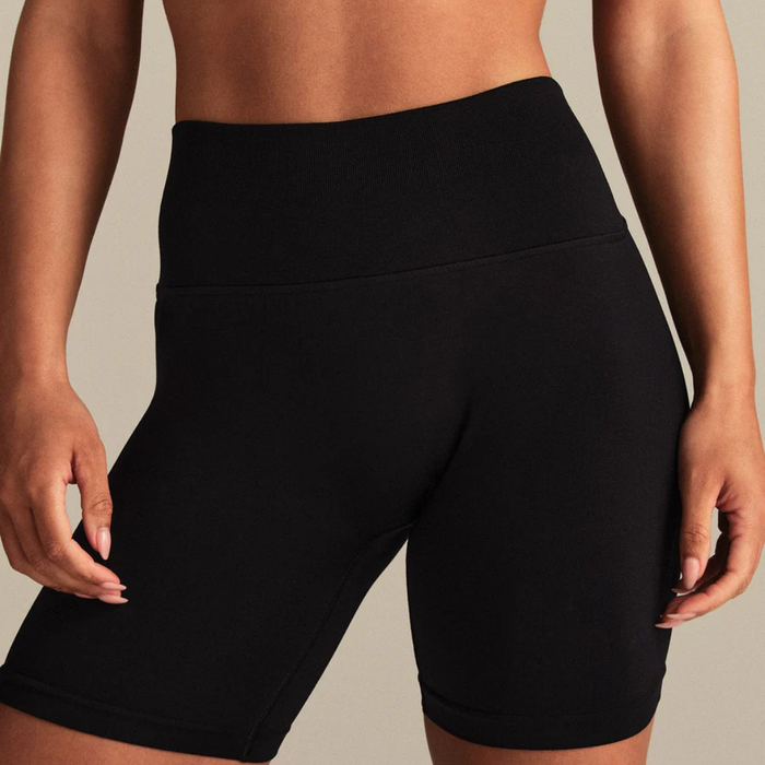 Women's Best - Define 2.0 Seamless Low Back Shorts | Black