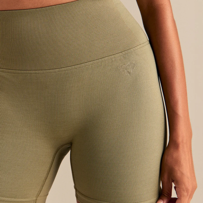 Women's Best - Motion Seamless Shorts | Willow