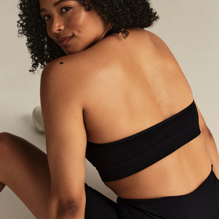 Women's Best - Power Seamless Halter Neck Bra | Black