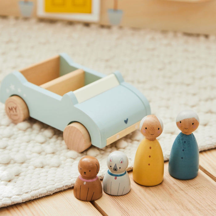 Wooden Doll Grandparents, Pets and Car Set FSC®