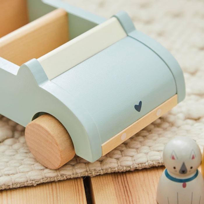 Wooden Doll Grandparents, Pets and Car Set FSC®